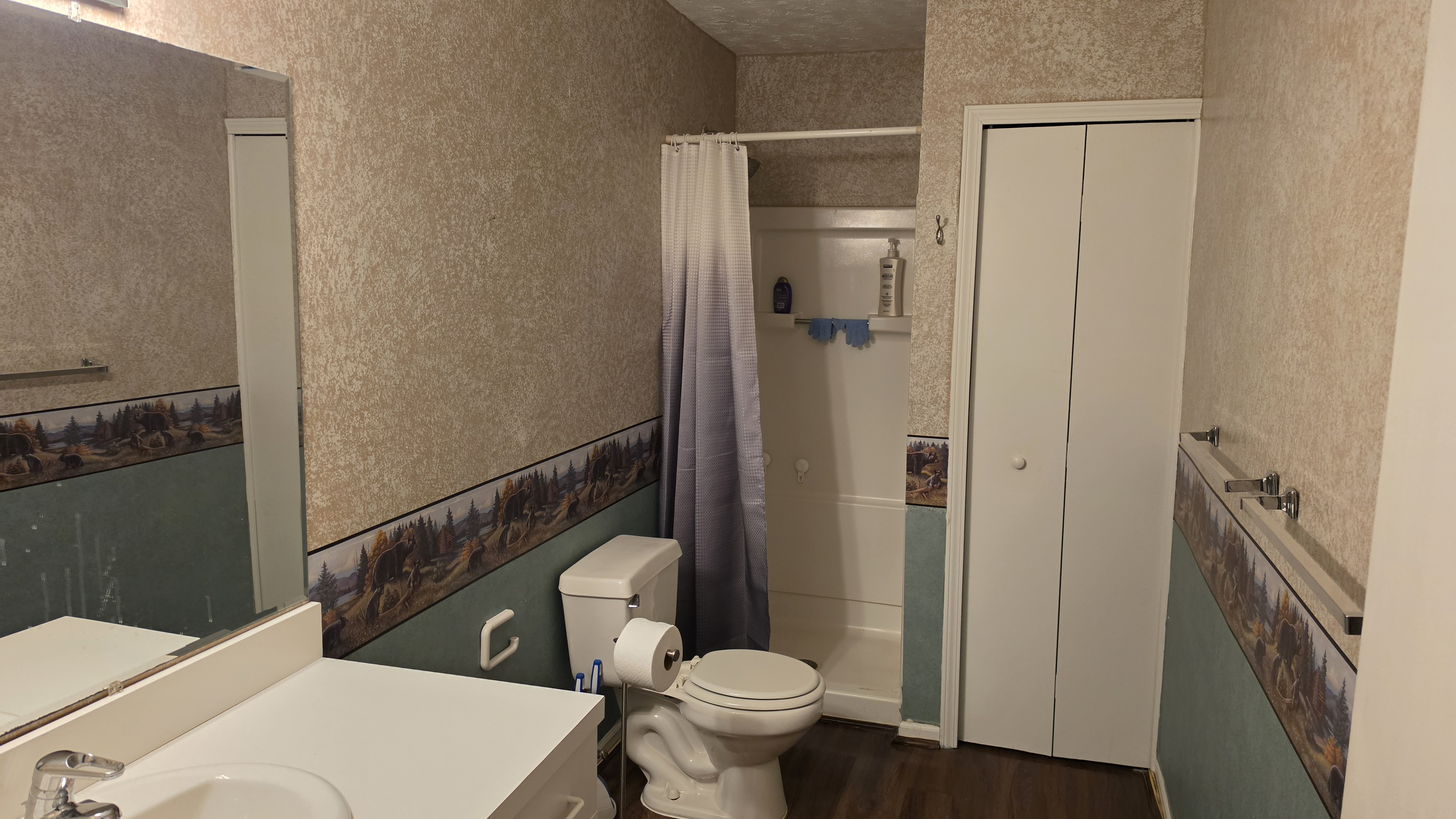 Bathroom at 1095 Seabury Drive